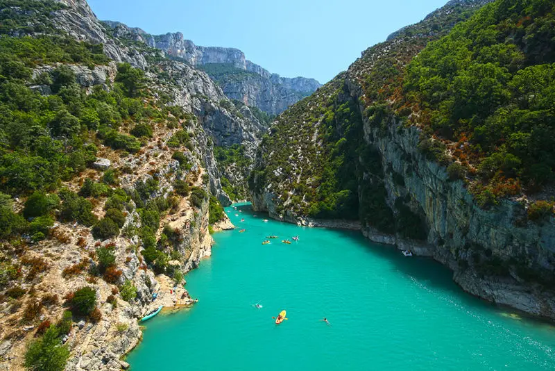 hiking in the verdon gorge