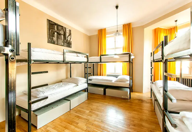 A dorm room which reduces hostel costs